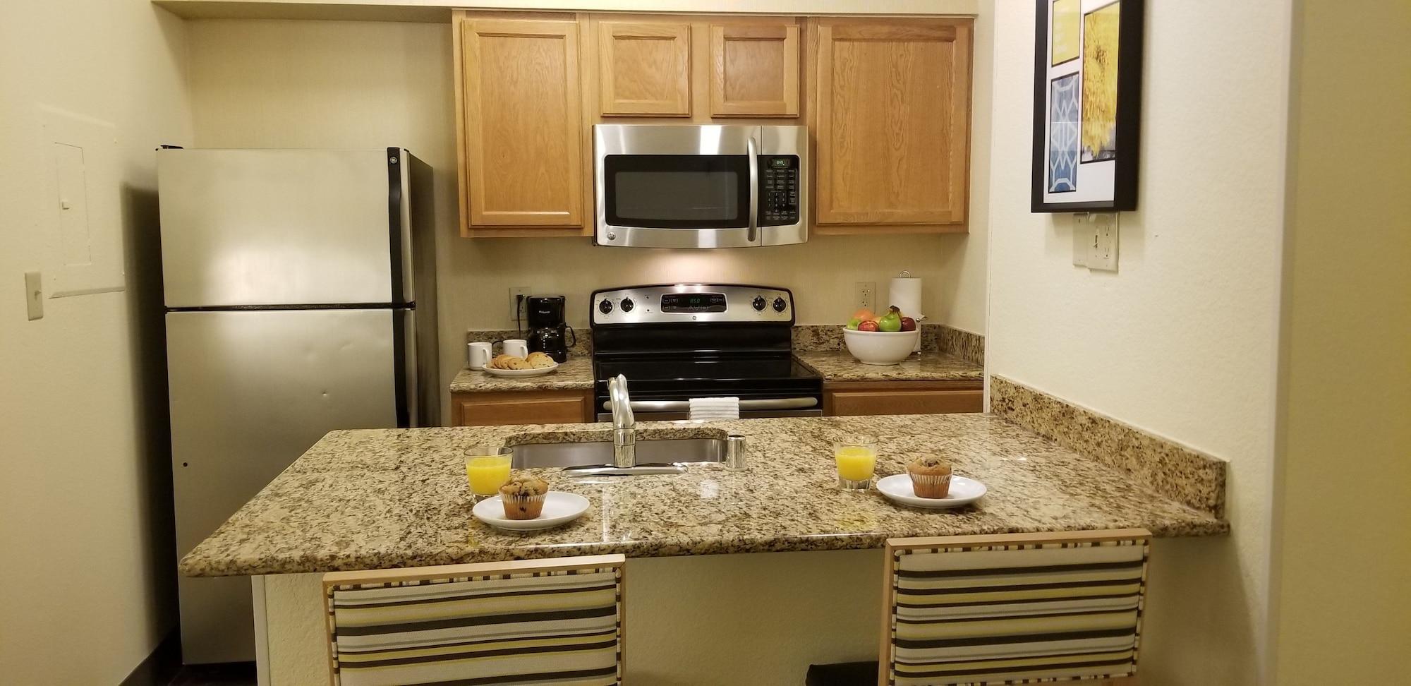 Sonesta Simply Suites Memphis East Poplar Pike Εξωτερικό φωτογραφία