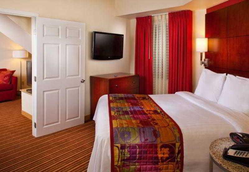 Sonesta Simply Suites Memphis East Poplar Pike Εξωτερικό φωτογραφία