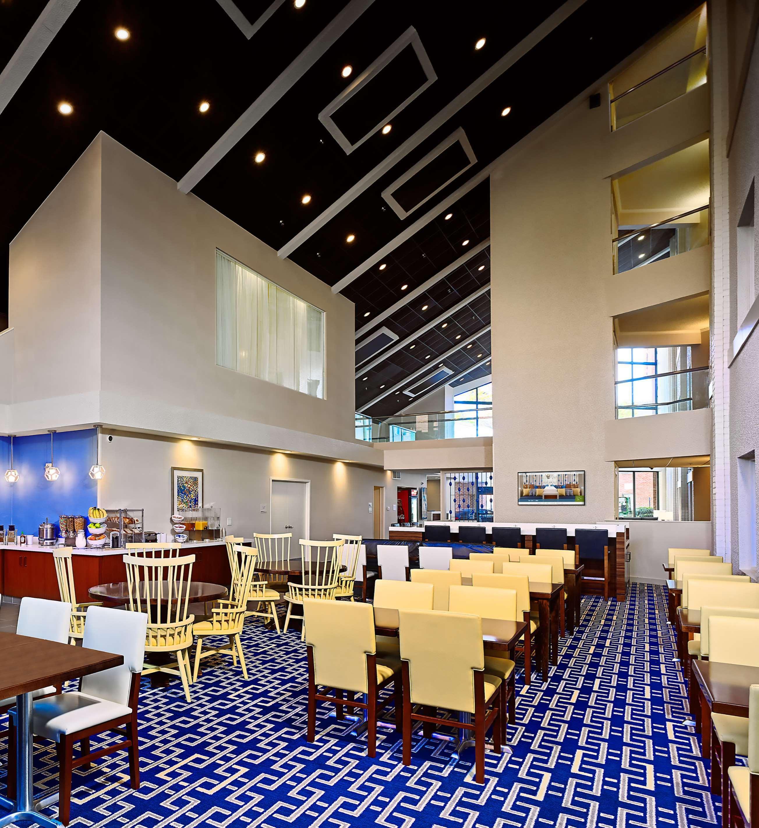 Sonesta Simply Suites Memphis East Poplar Pike Εξωτερικό φωτογραφία