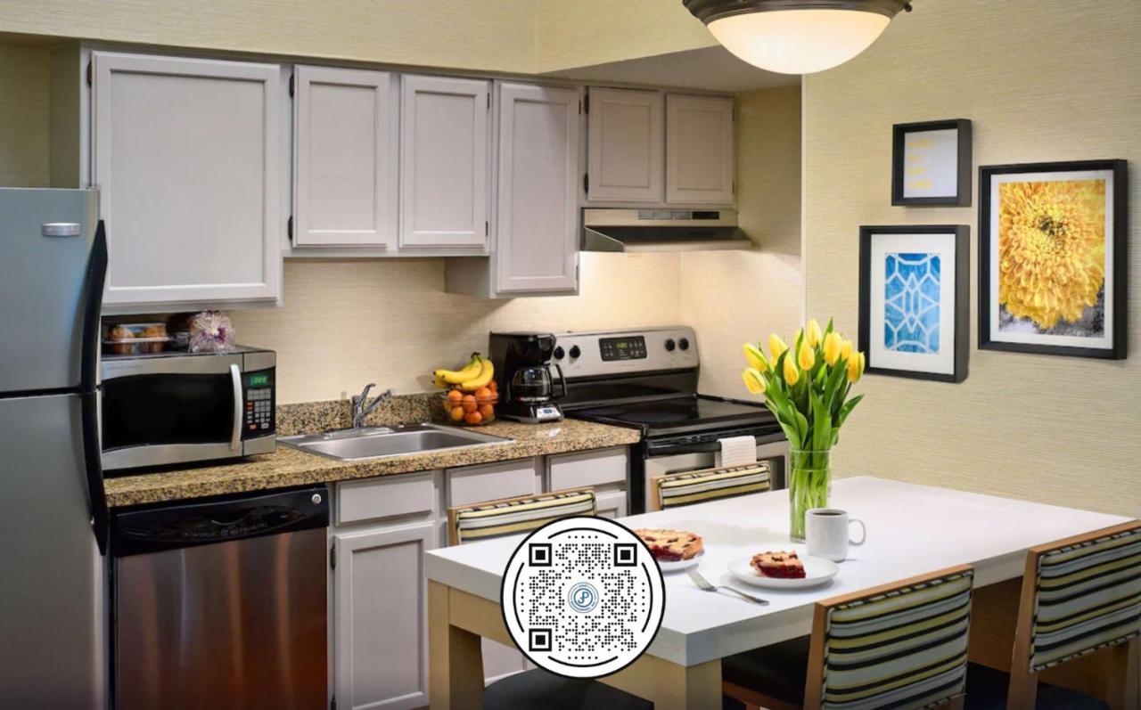 Sonesta Simply Suites Memphis East Poplar Pike Εξωτερικό φωτογραφία